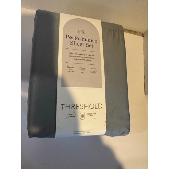 Solid Performance 400 Thread Count Sheet Set Threshold Gray full size100% cotton - Picture 4 of 5